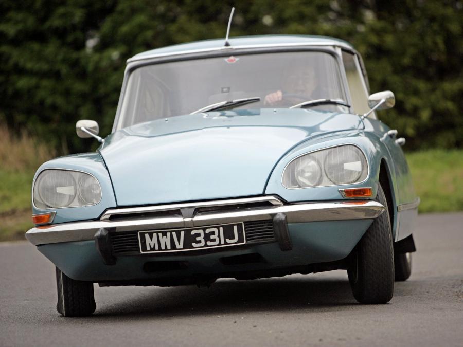  Citroen DS21 Berline 1968 года  (фото 8 из 12)